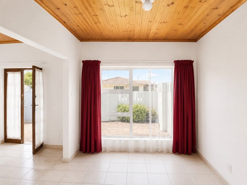 Charming, Bright, and Spotless 1-Bedroom Granny Flat Available for Rent - Photo 3