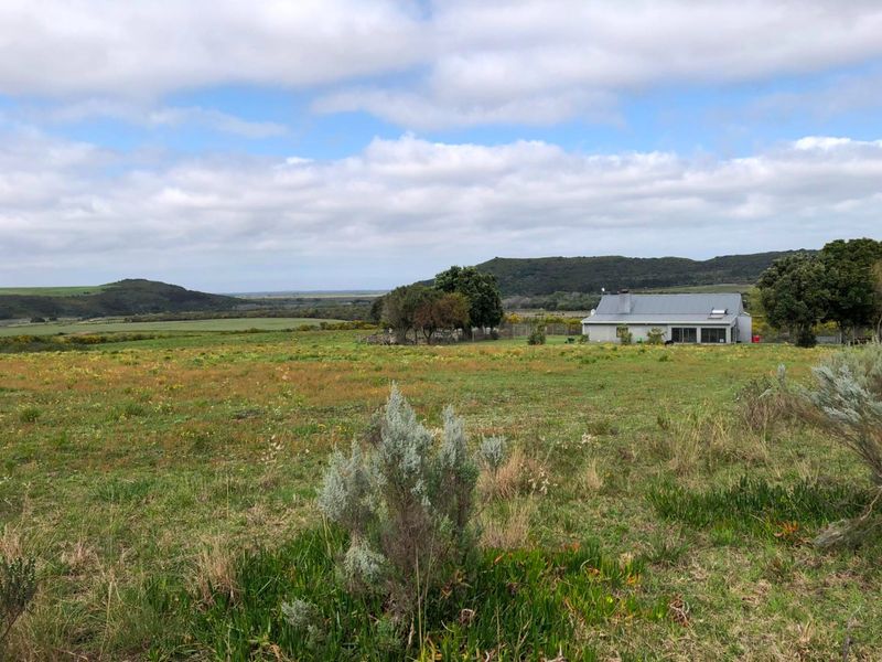 For Sale: 25ha Off-Grid Farm Gansbaai Rural - Photo 1