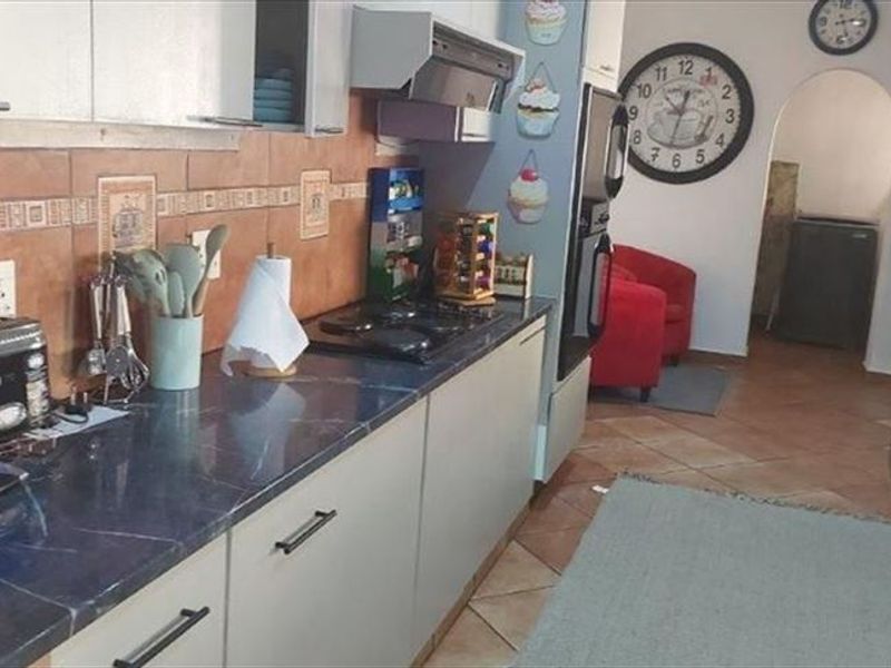 Exceptional Family Estate With Income Potential - Photo 1