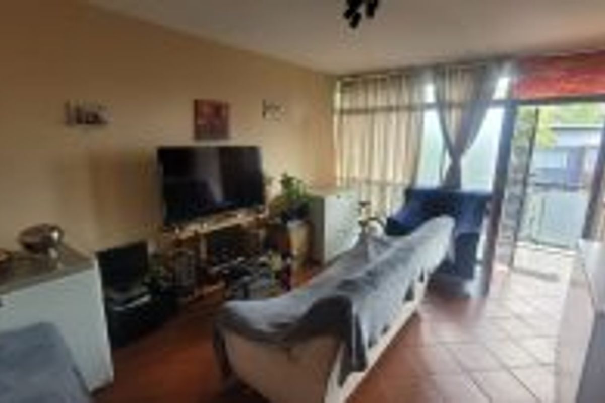 MUCKLENEUK - FLAT FOR SALE (IDEAL STUDENT ACCOMMODATION) - Photo 5