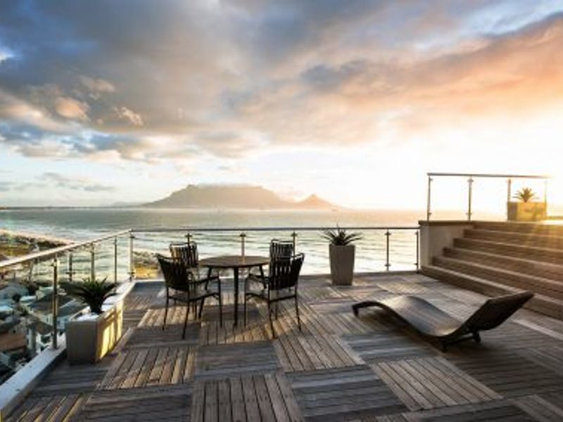 Millionaires' Paradise - Photo 3