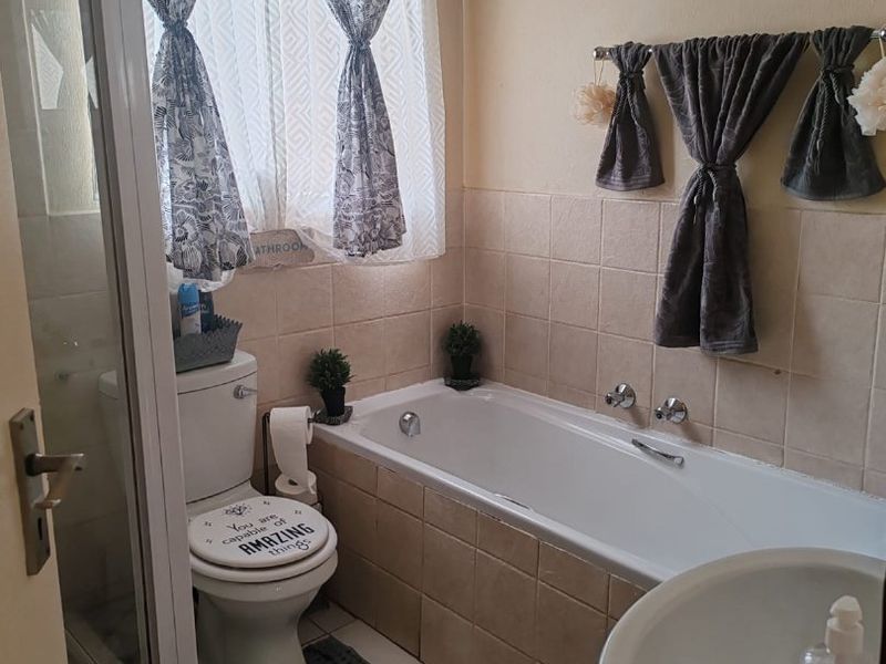 Cosy 3 bed Townhouse in Kosmosdal with Fibre - Photo 9
