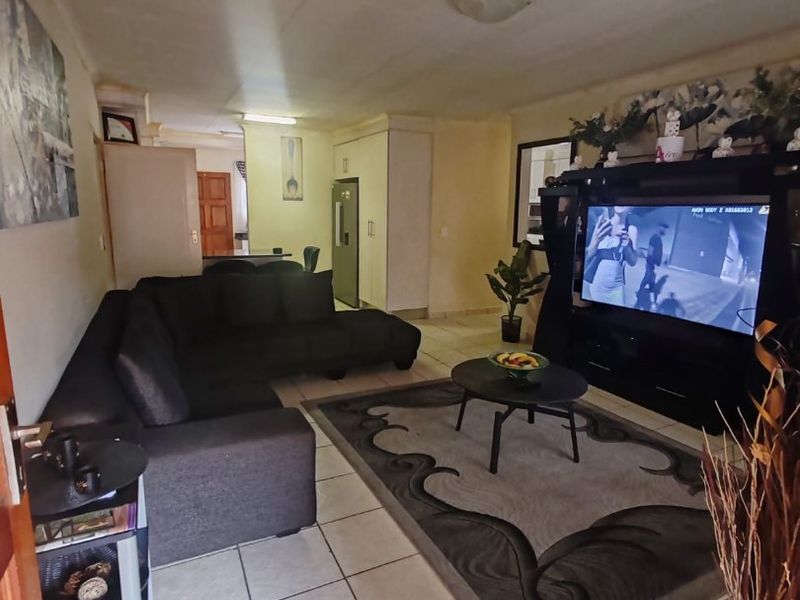 Cosy 3 bed Townhouse in Kosmosdal with Fibre - Photo 4