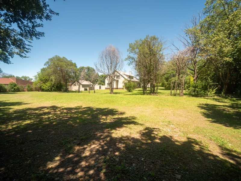Prime Contractors Accommodation or Guesthouse with Endless Potential in Standerton  - Photo 5