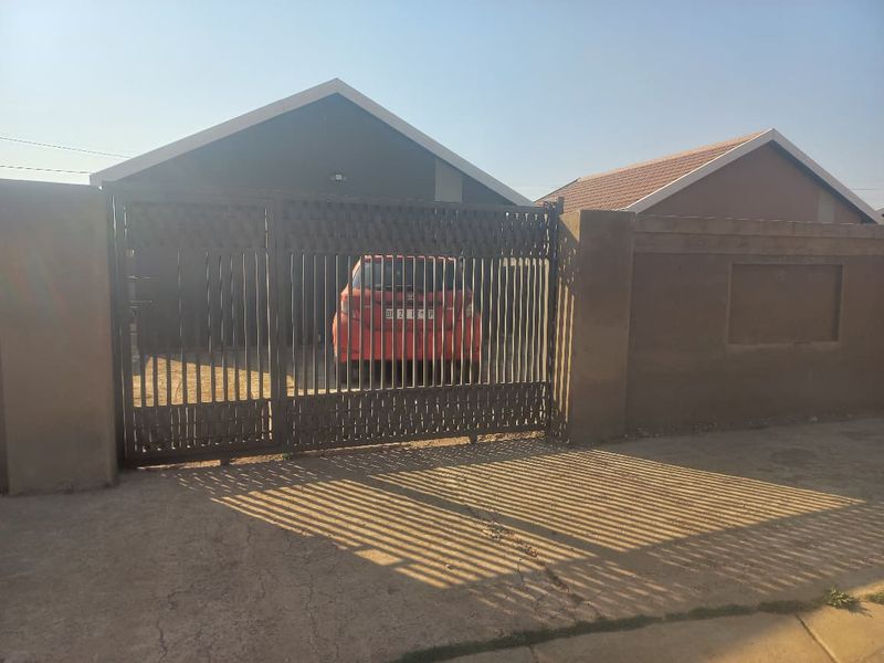 Two bedroom for sale at savanna city - Photo 1