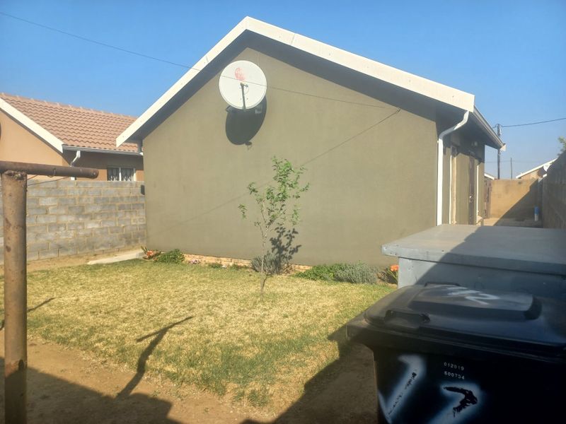 Two bedroom for sale at savanna city - Photo 6