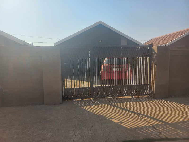 Two bedroom for sale at savanna city - Photo 2