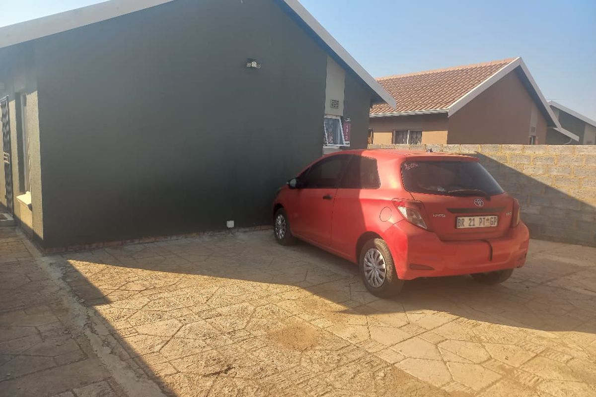 Two bedroom for sale at savanna city - Photo 3
