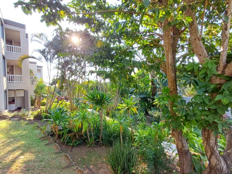 Ground floor unit with pretty garden outlook - Photo 5