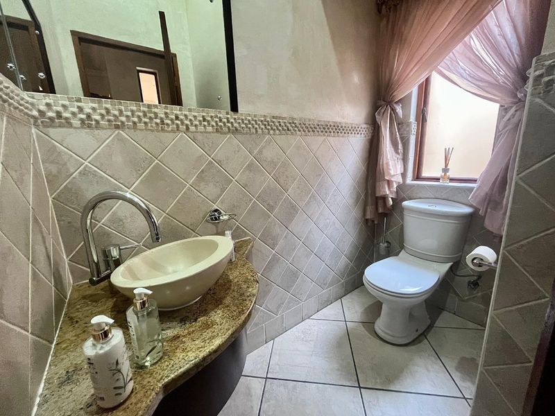 A Sanctuary Where Elegance Meets Everyday Ease - Photo 4