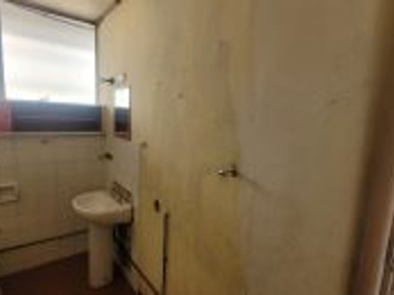 SUNNYSIDE - 1 BEDROOM FLAT FOR SALE  - Photo 8