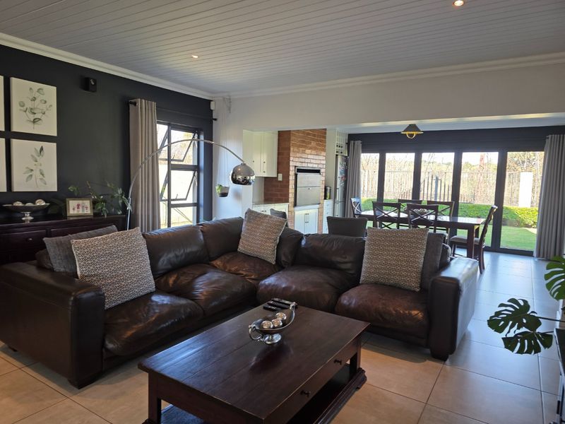 Exceptional Family Living with Modern Comfort and Sustainable Features - Photo 7