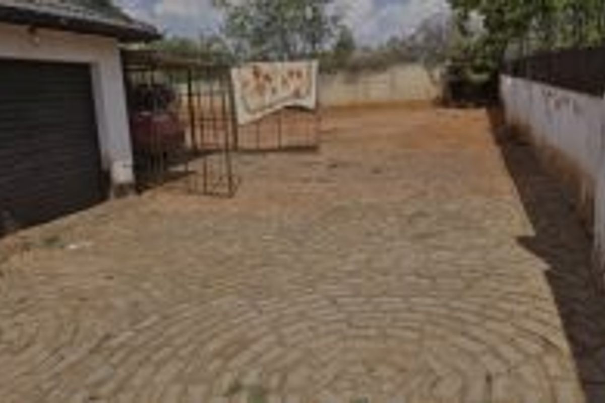 THE ORCHARDS:  3 BEDROOM HOUSE FOR SALE - Photo 2
