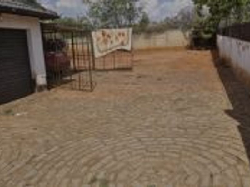 THE ORCHARDS:  3 BEDROOM HOUSE FOR SALE - Photo 2