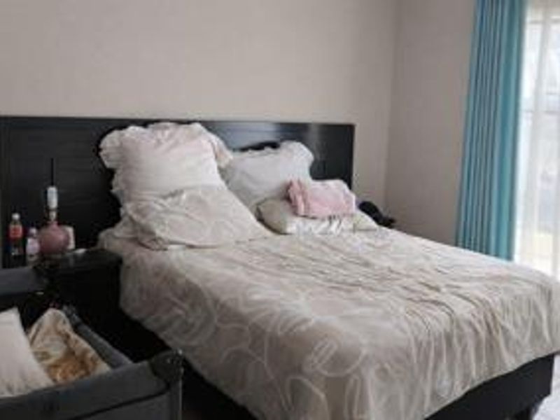 Apartment has 2-Bedroom with 1-Bathroom ,Kitchen and a Living room - Photo 9