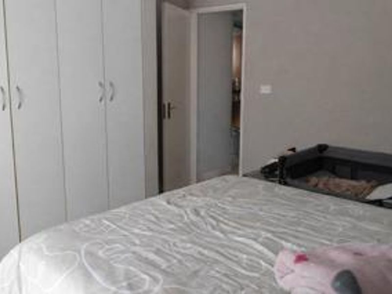 Apartment has 2-Bedroom with 1-Bathroom ,Kitchen and a Living room - Photo 10