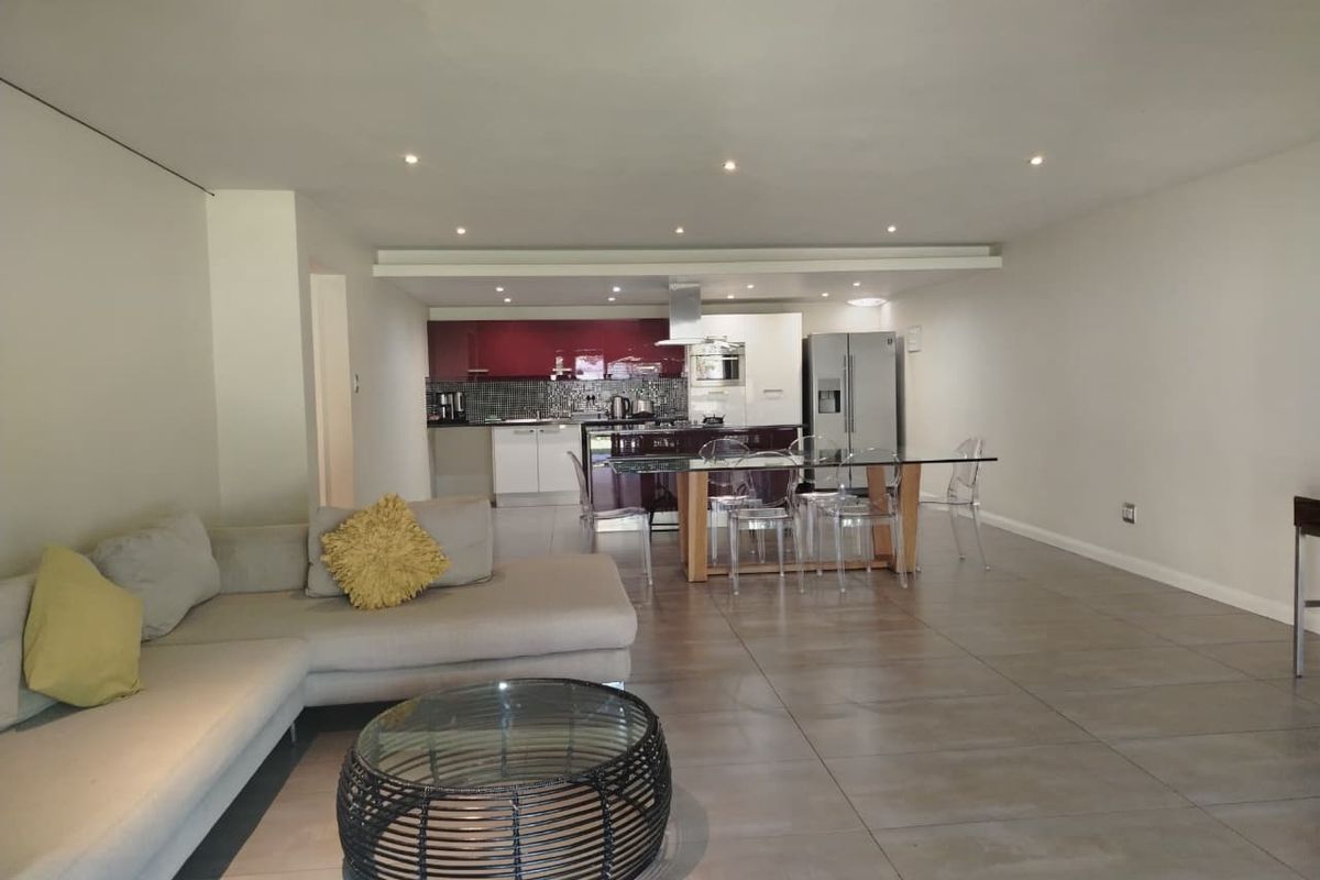Fully Furnished Luxury in the Heart of Sandown - Photo 2