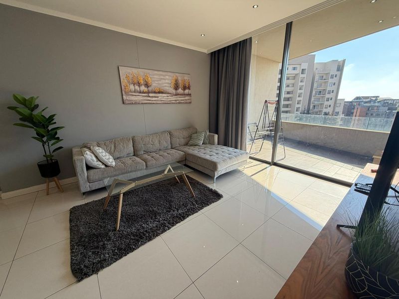 Executive 2 bed 2 bath  Fully Furnished Apartment - Photo 5
