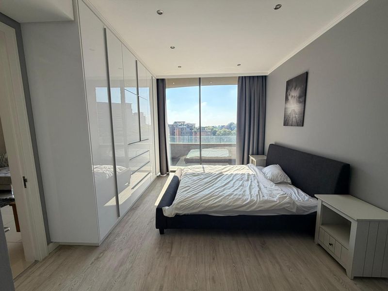 Executive 2 bed 2 bath  Fully Furnished Apartment - Photo 4