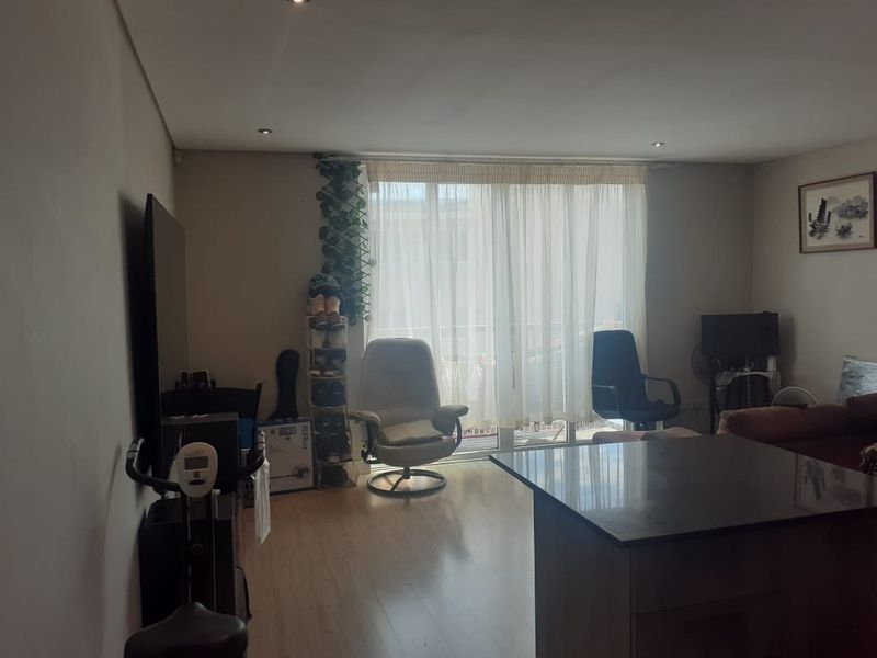 1 bedroom apartment for sale in Port Elizabeth Central - Photo 4