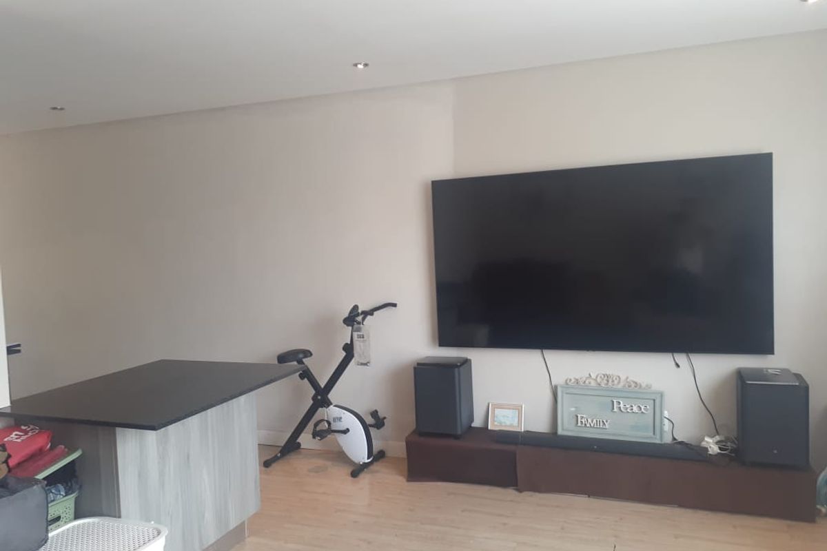 1 bedroom apartment for sale in Port Elizabeth Central - Photo 3