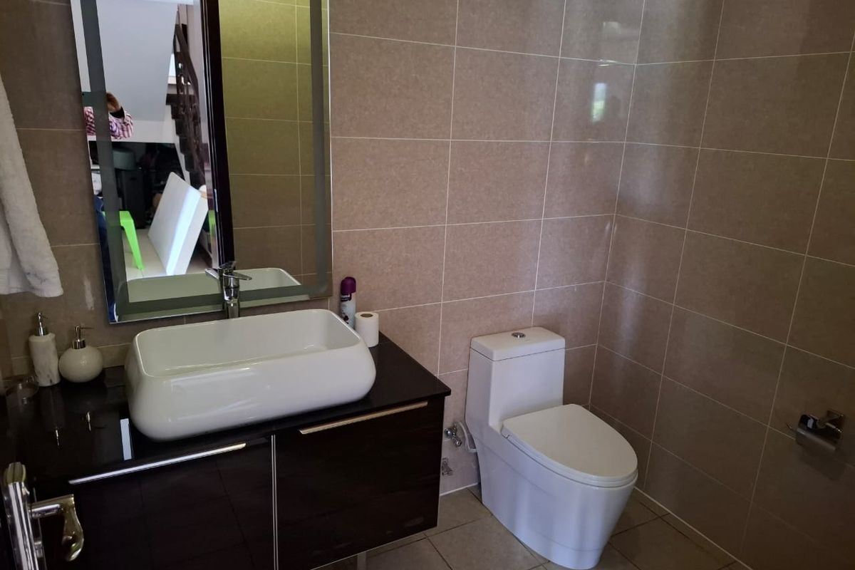 Stylish 3-Bedroom Duplex Townhouse for Sale in Villa Baroque, Carlswald – Midrand - Photo 4