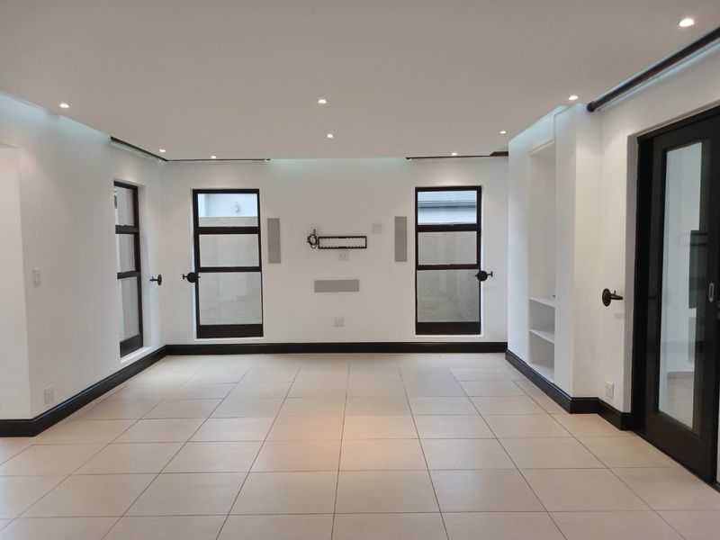 An Exceptional Triple-Storey Masterpiece in a Blue Valley - Photo 10