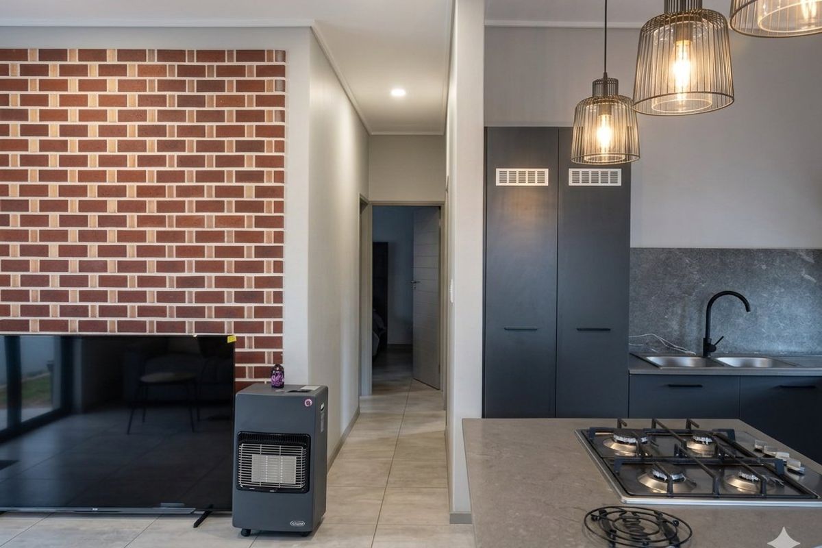 Modern 3-Bedroom Family Home in Baltimore Lifestyle Estate - Photo 4