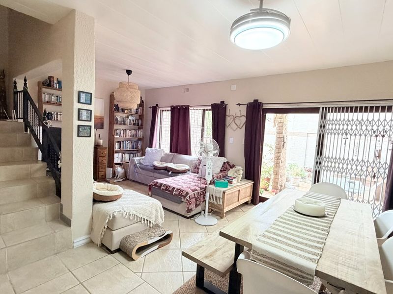 Spacious Coastal Duplex In Walking Distance To Uvongo Beach - Photo 8