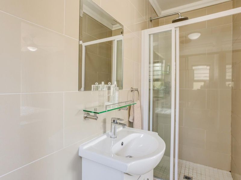 2Bedroom 2Bathroom ground floor in Crowthorne for Rental  - Photo 5