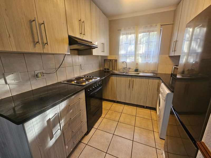 Fully Furnished, Security Estate, Prime Location  - Photo 5