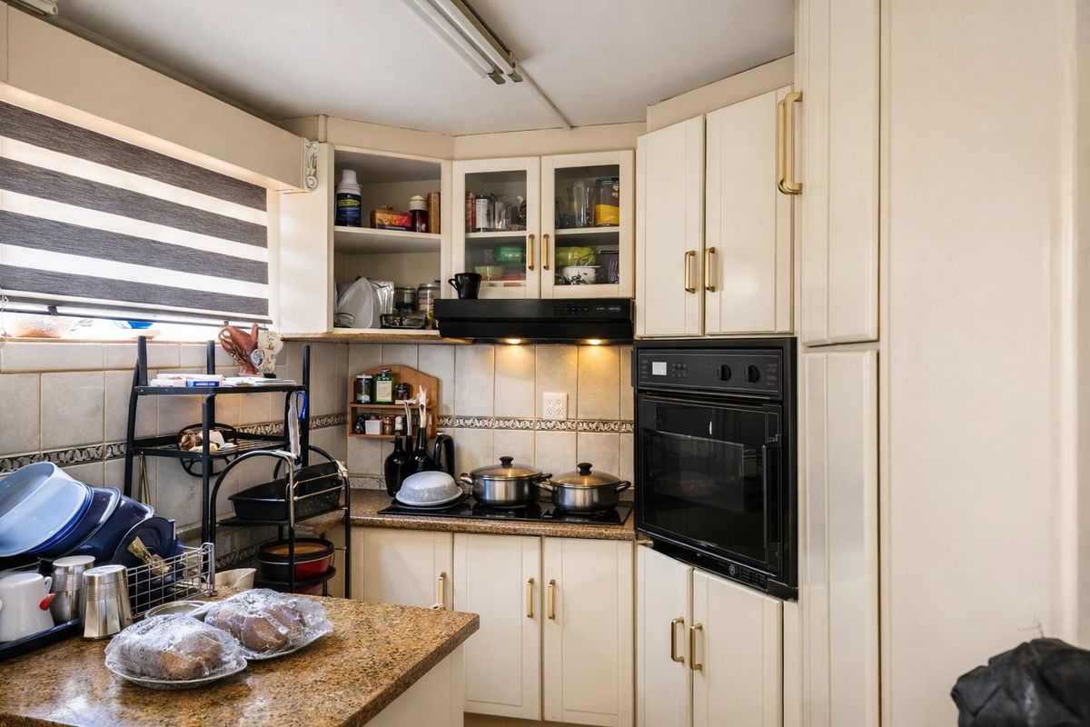 3 Bedroom Double Storey Home – Quick Sale Opportunity - Photo 3