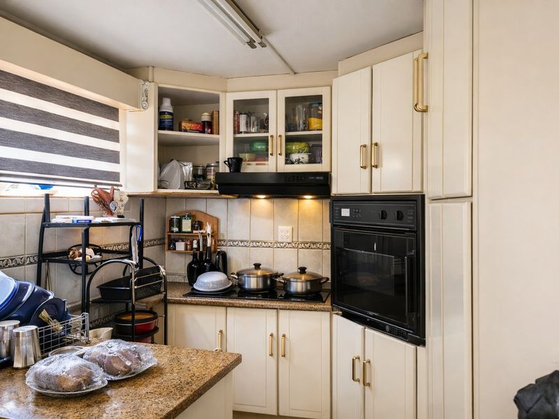 3 Bedroom Double Storey Home – Quick Sale Opportunity - Photo 3