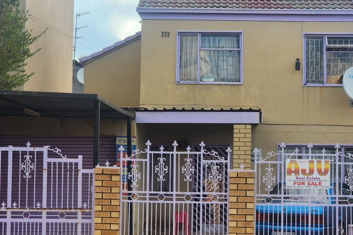 3 Bedroom Double Storey Home – Quick Sale Opportunity - Photo 5