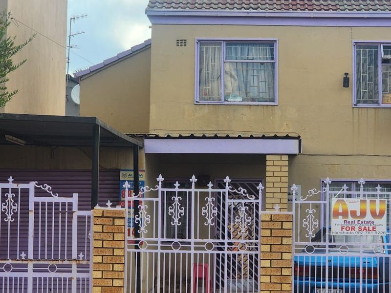 3 Bedroom Double Storey Home – Quick Sale Opportunity - Photo 5