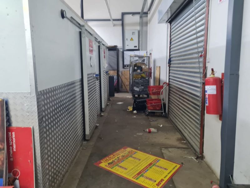 Ideal space for manufacturing or wholesale trade - Photo 7