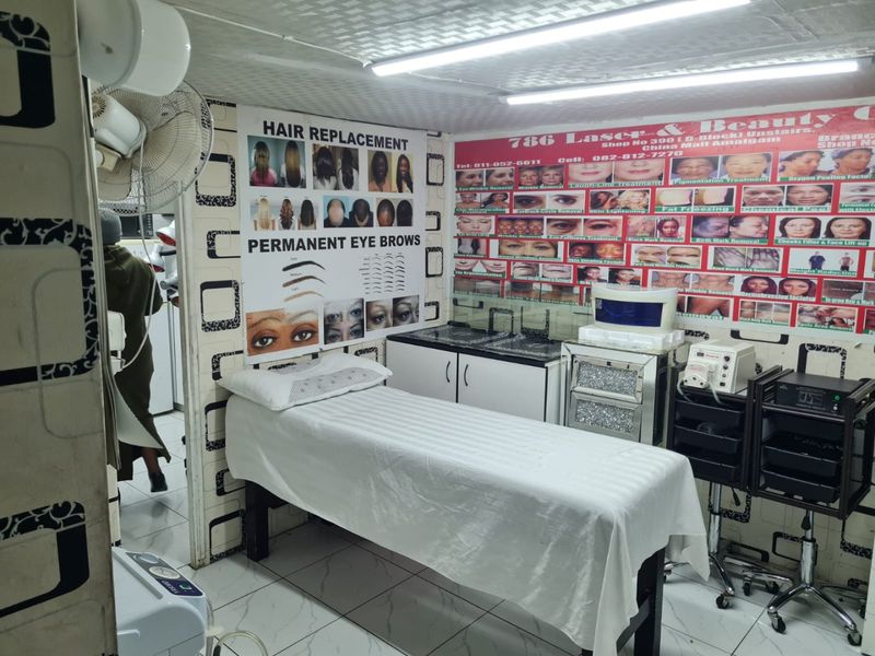 Great business opportunity for shops in The Oriental Plaza - Photo 7