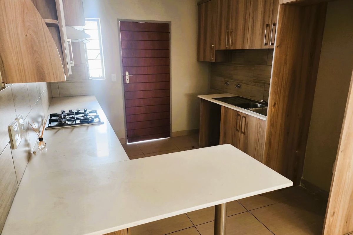Charming 3-Bedroom Family Home in Andeon – For Sale - Photo 5