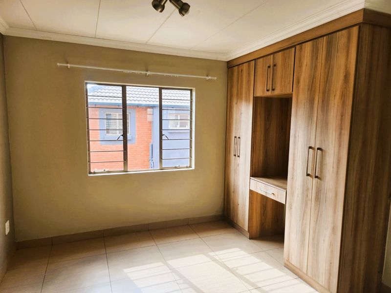 Charming 3-Bedroom Family Home in Andeon – For Sale - Photo 10