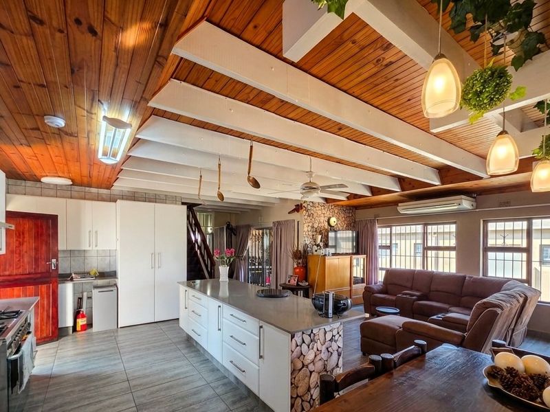 A Rare Find – Unique 4-Bedroom Family Home In A Prime Location - Photo 4