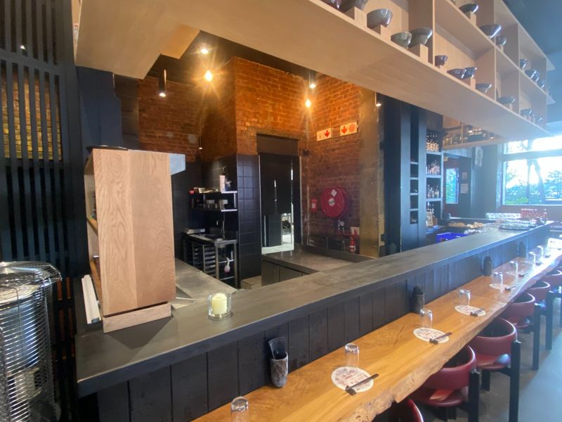 228m2 Retail Restaurant Space to Let  - Photo 5