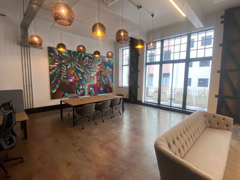 259m2 Commercial Space to Let  - Photo 2
