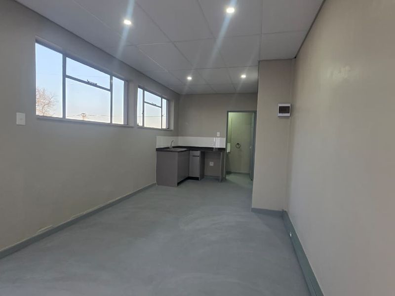 NEWLY BUILT COMMERCIAL OFFICE SPACE TO RENT - Photo 3