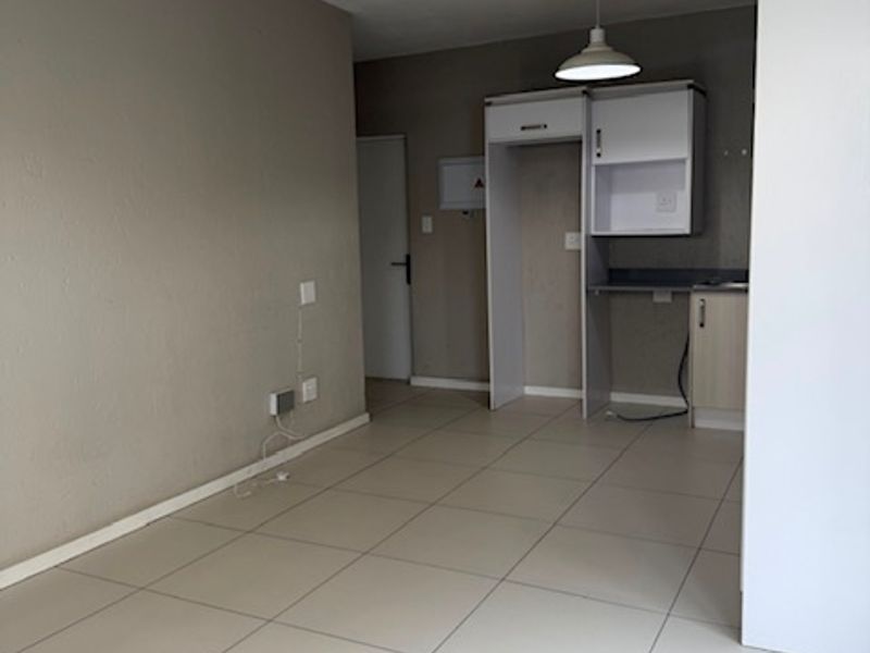 Well maintained one bed one full bath Ground Floor unit at The Quails - Photo 10