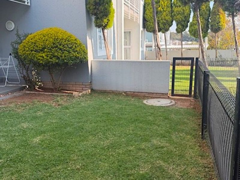 Well maintained one bed one full bath Ground Floor unit at The Quails - Photo 8