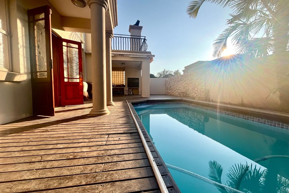 Timeless Elegance Meets Modern Family Living - Photo 3