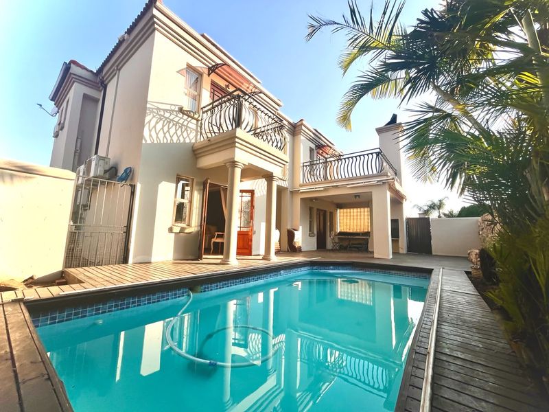 Timeless Elegance Meets Modern Family Living - Photo 2