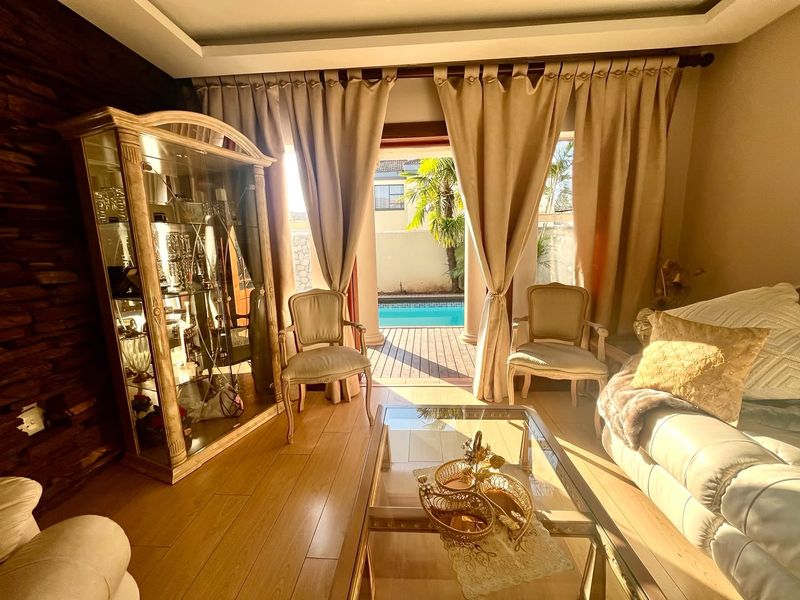 Timeless Elegance Meets Modern Family Living - Photo 8