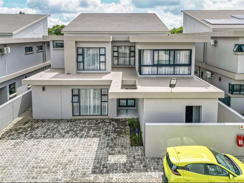 ?? Modern Luxury Home in Houghton - 4 bedrooms all with en-suite bathrooms - Photo 3