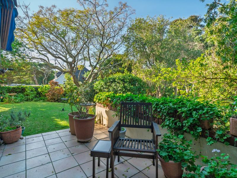 A Spacious Garden Apartment That Lives Like a House - Photo 2
